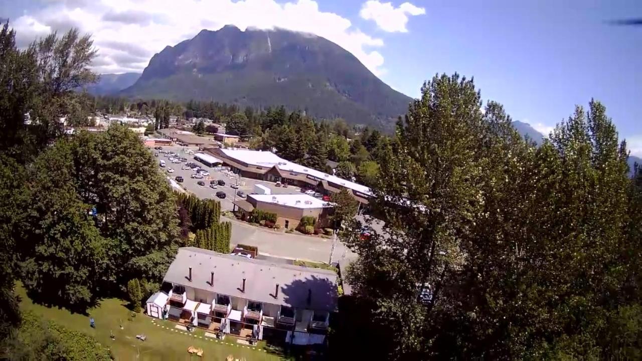 Moon River Suites #4 North Bend Exteriör bild